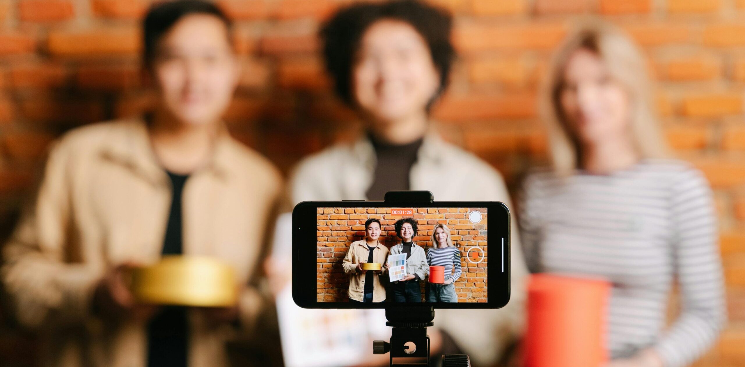 Influencer-Marketing im Recruiting: Hype oder echte Chance für Ausbildungsbetriebe?